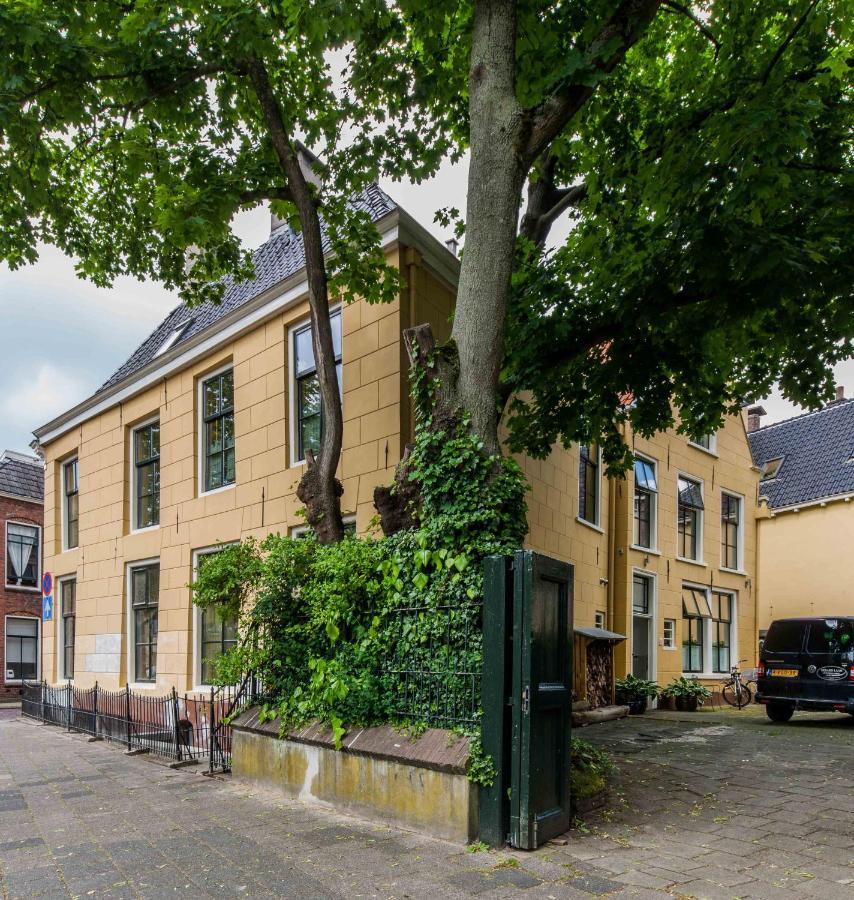 De Olde Signorie Bed & Breakfast Leeuwarden Ngoại thất bức ảnh