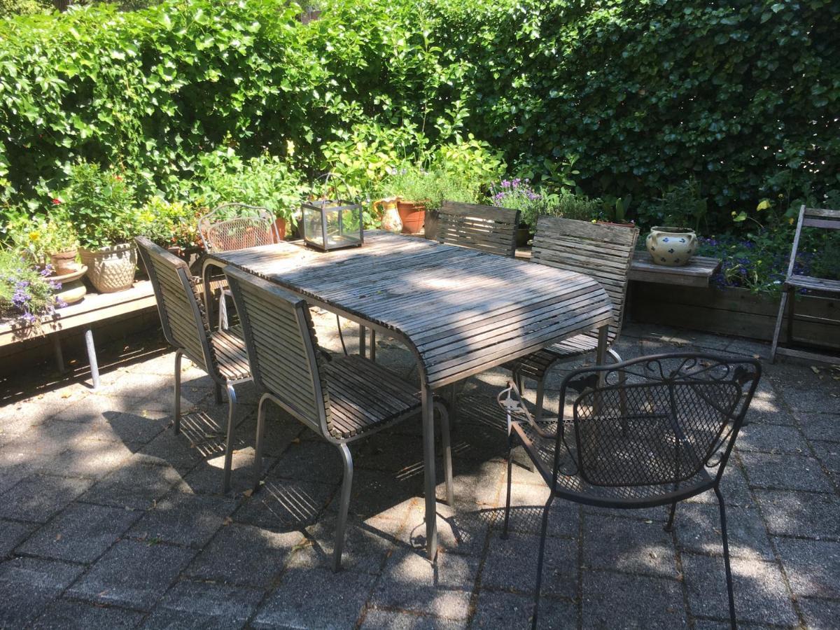 De Olde Signorie Bed & Breakfast Leeuwarden Ngoại thất bức ảnh